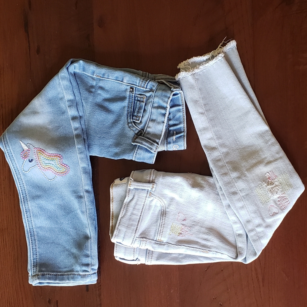 Toddler Jeans + 2 free shirts